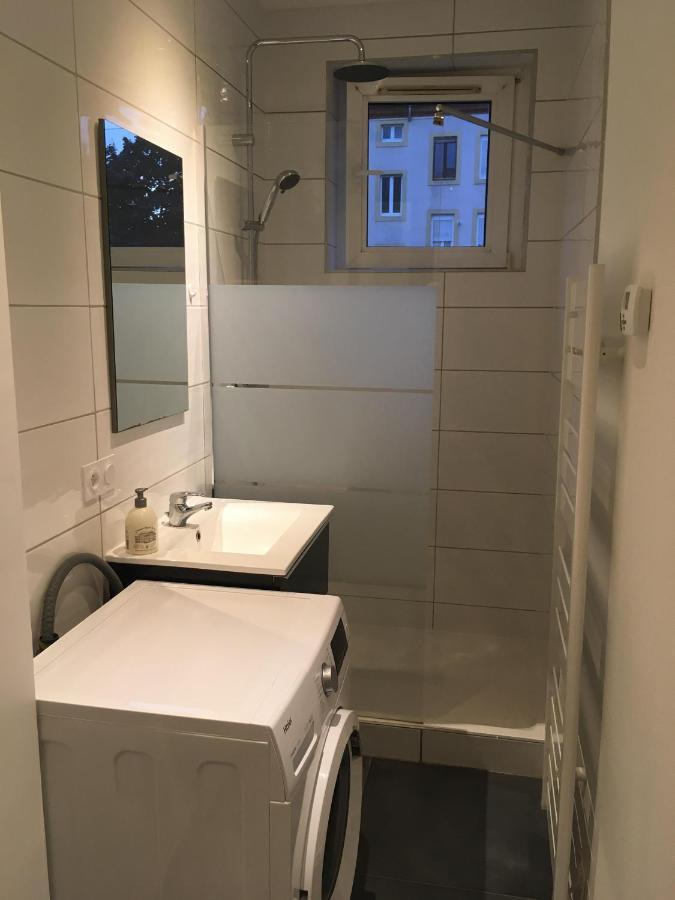 Le Vauban - Appartement 2 Chambres, Salon, Cuisine Equipee, Parking Et Wifi Gratuit Mulhouse Esterno foto