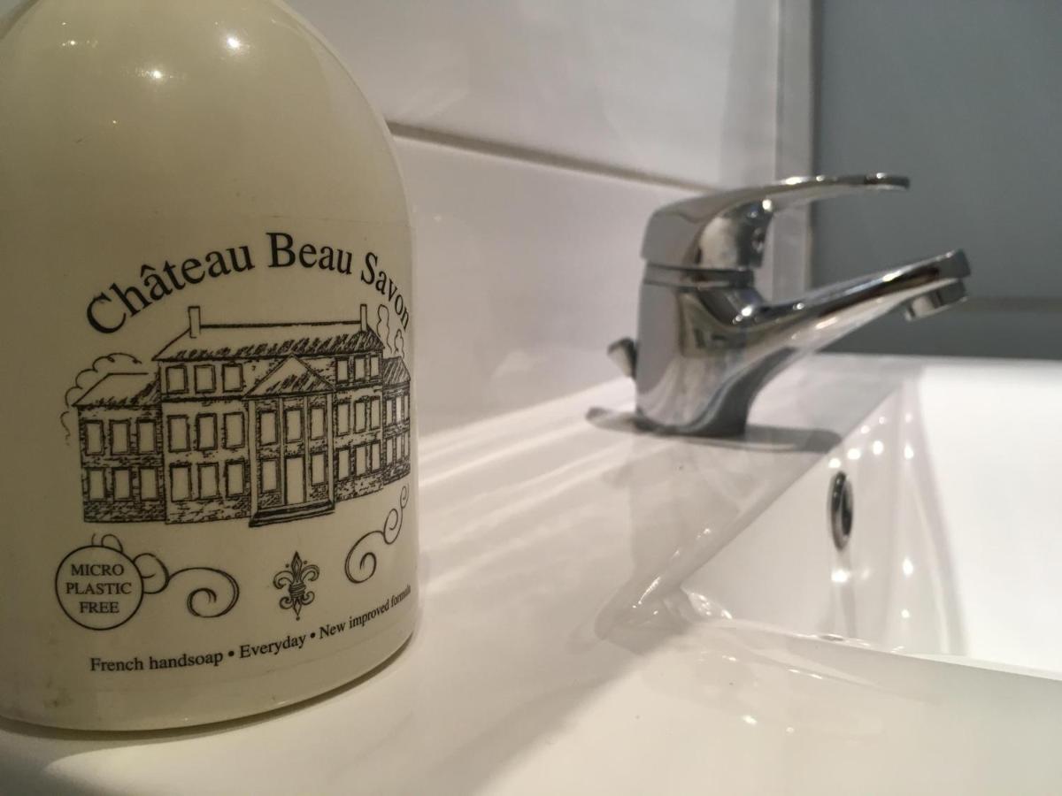 Le Vauban - Appartement 2 Chambres, Salon, Cuisine Equipee, Parking Et Wifi Gratuit Mulhouse Esterno foto